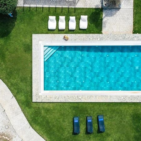 Marble Pool Villa Pastida ภายนอก รูปภาพ