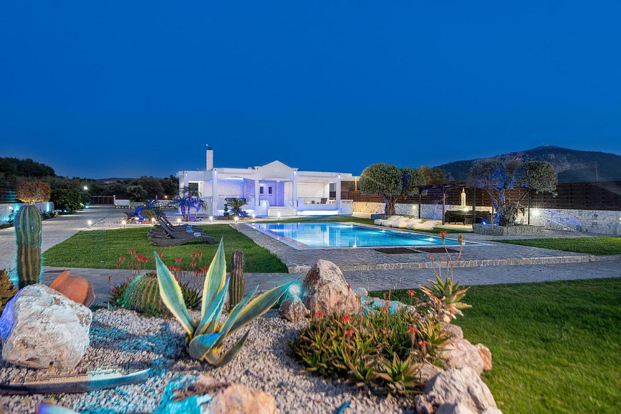 Marble Pool Villa Pastida ภายนอก รูปภาพ